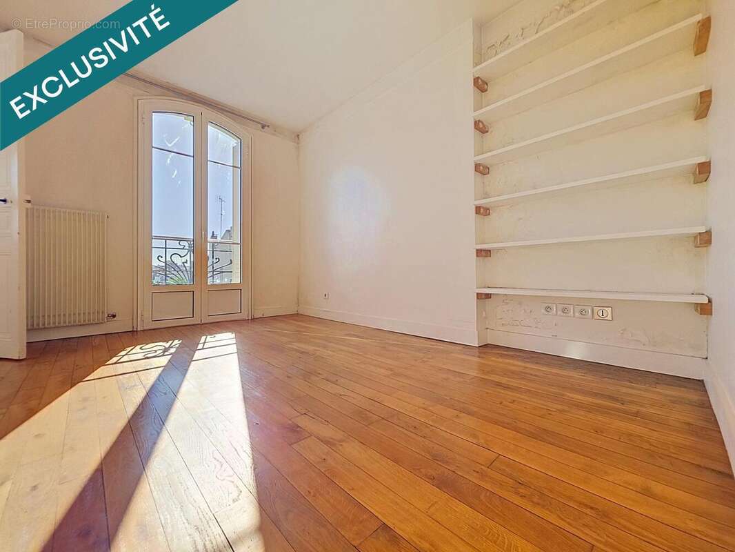 Photo 6 - Appartement à LES LILAS