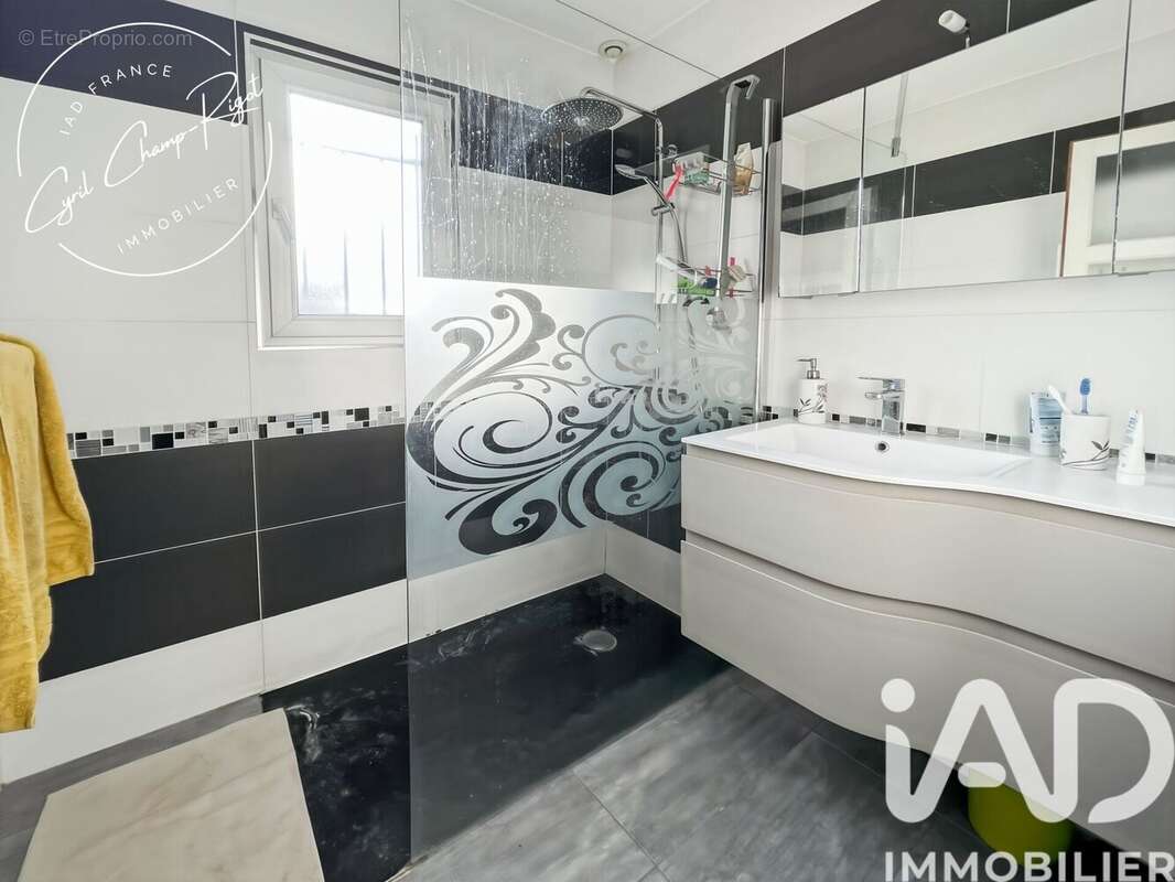 Photo 6 - Maison à TREMBLAY-EN-FRANCE