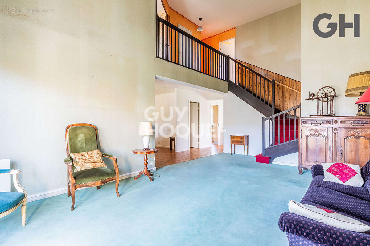 Maison à SOISY-SUR-SEINE