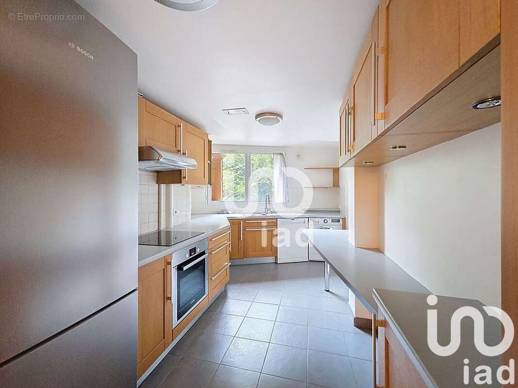 Photo 9 - Appartement à SURESNES