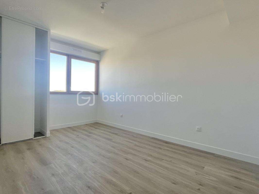 Appartement à BUSSY-SAINT-GEORGES