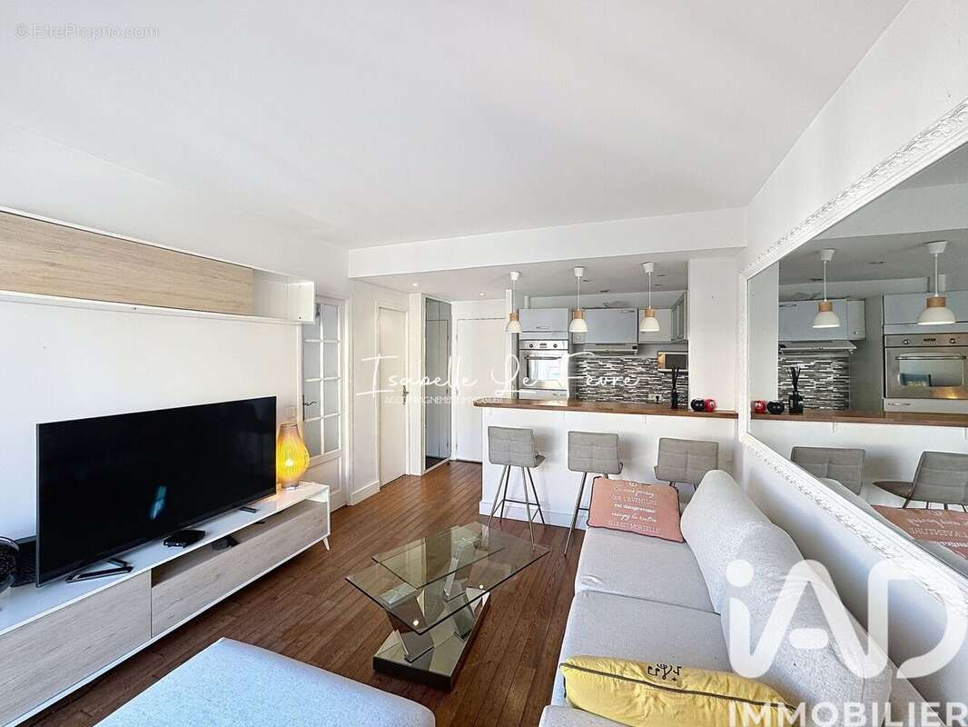 Photo 2 - Appartement à BOULOGNE-BILLANCOURT