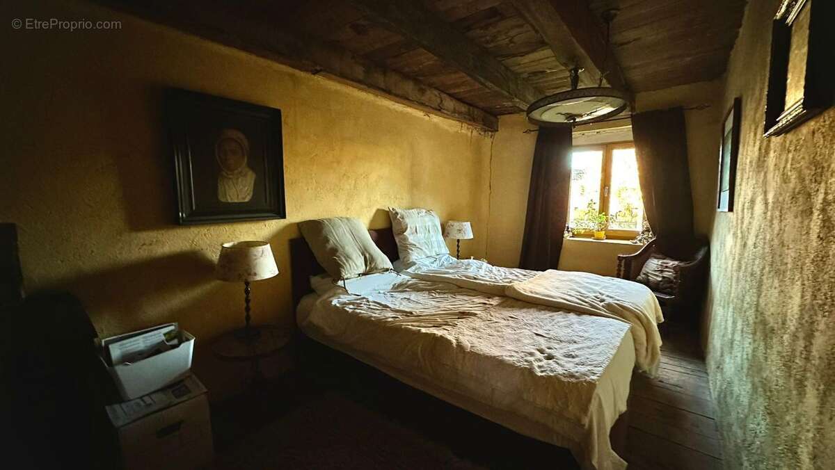 Maison à RULLAC-SAINT-CIRQ