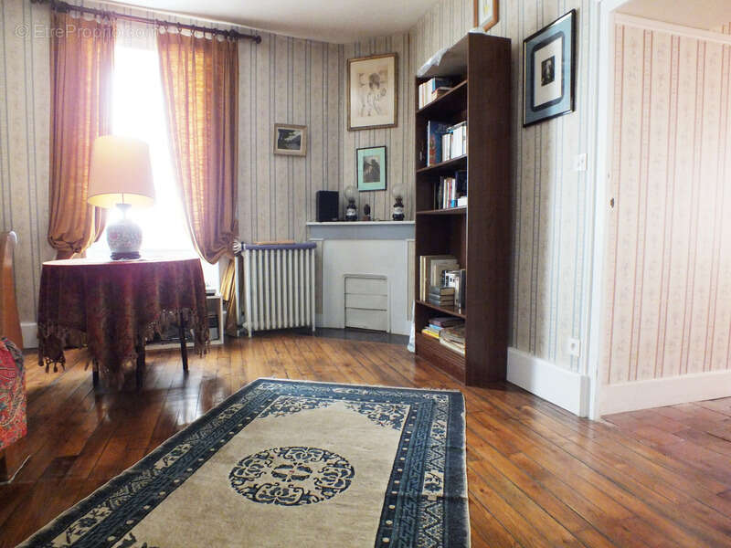 Maison à SEMUR-EN-AUXOIS