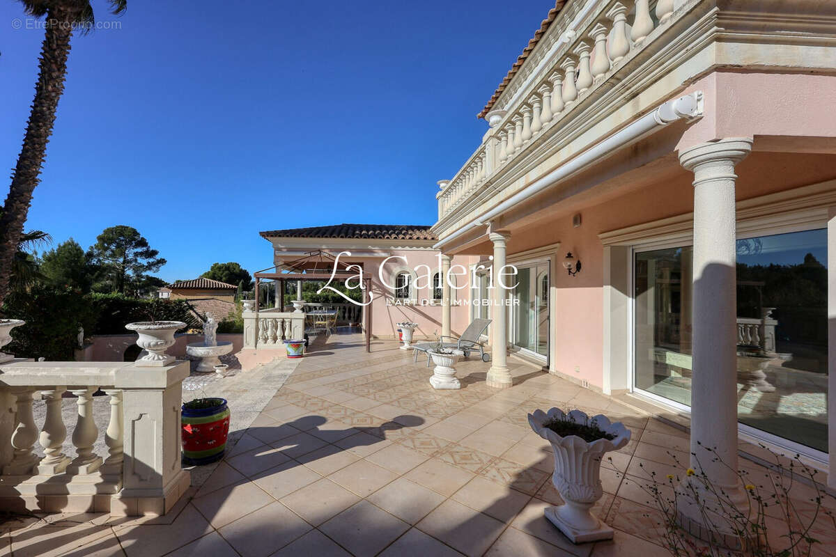 Maison à SANARY-SUR-MER