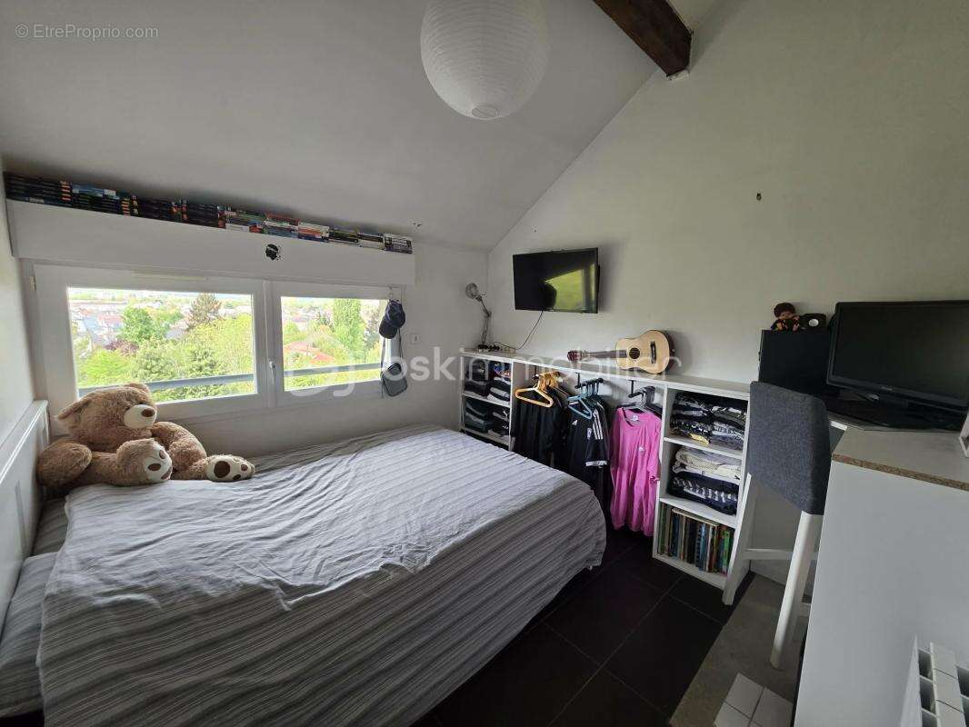 4 pièces - Duplex - Faibles charges - photo 7