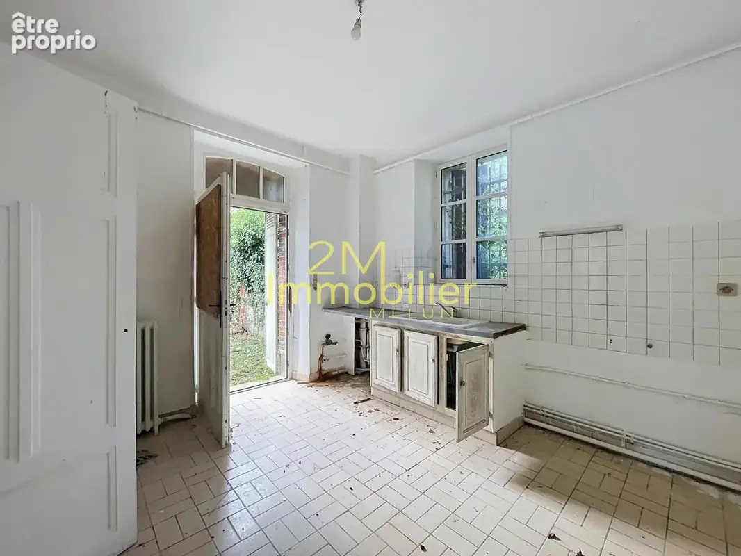 A vendre - maison a fort potentiel - photo 4
