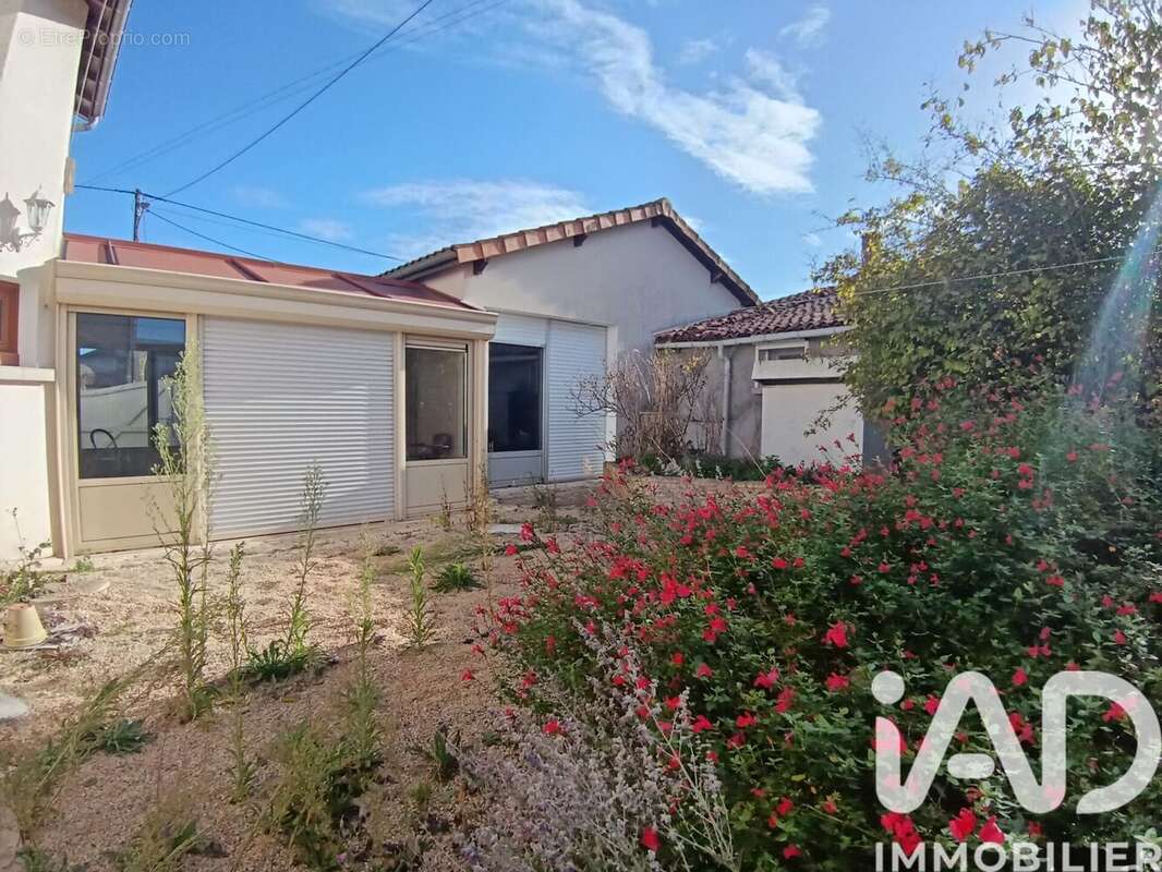 Photo 3 - Maison à THOUARS