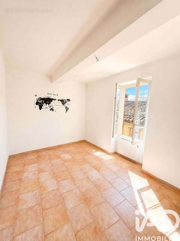 Maison 115 m² à Jouques  - photo 5