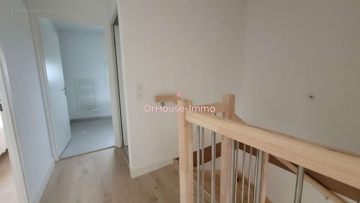 Maison à VILLENAVE-D'ORNON