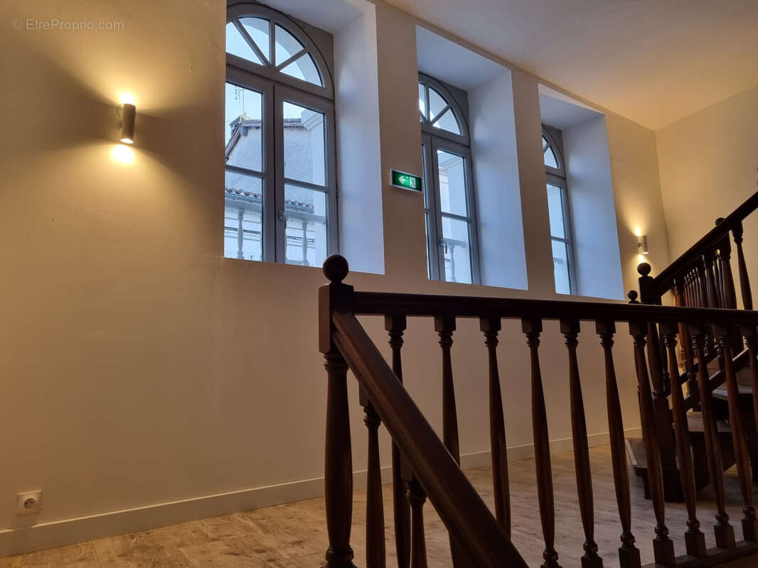 Appartement à BARBEZIEUX-SAINT-HILAIRE