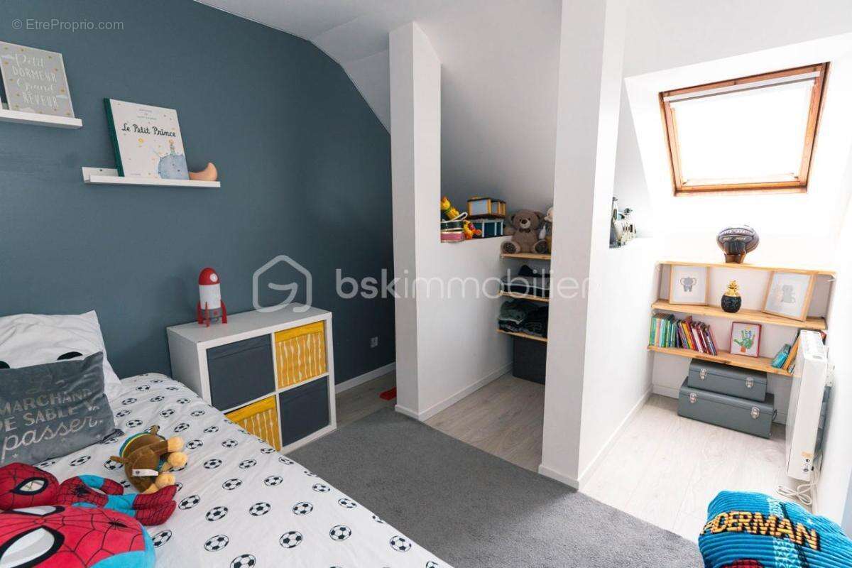 Maison 6 pièces - 4 chambres - 113,01m² - photo 12