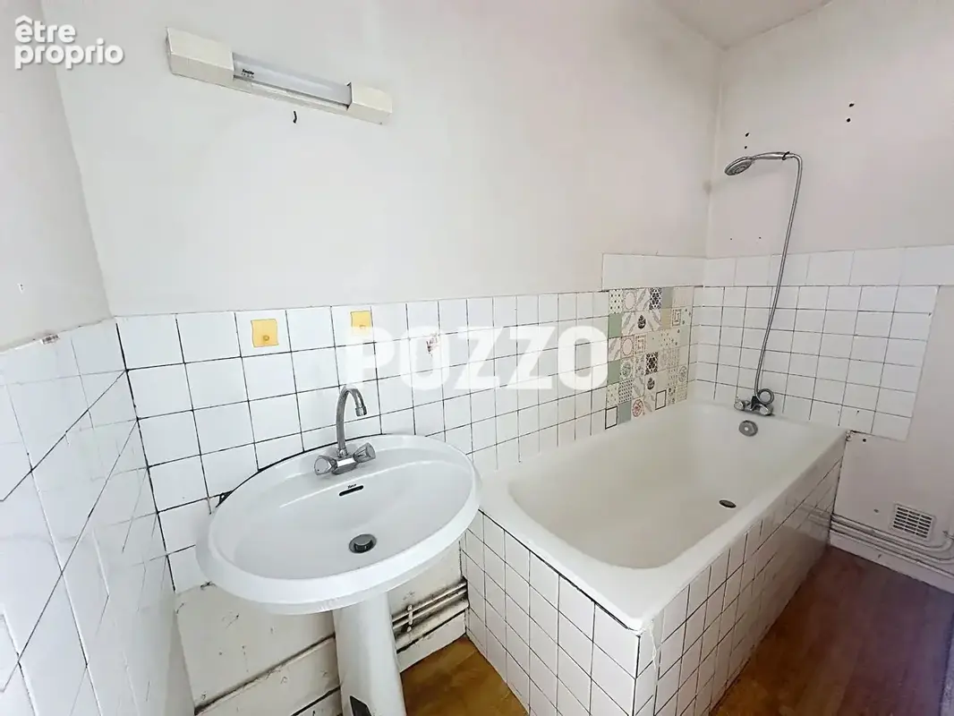 A VENDRE - Genets - Maison 3 pièce(s) 38 m² - Courette - photo 8