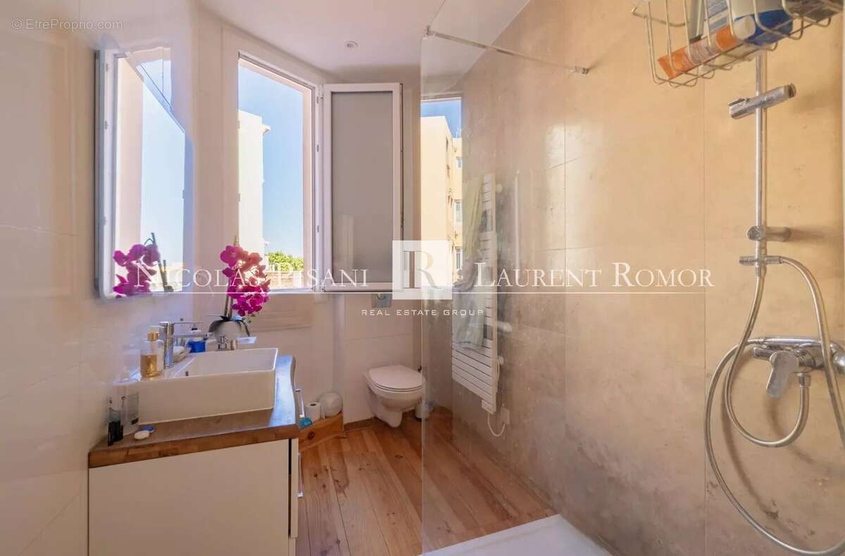Appartement à VILLEFRANCHE-SUR-MER