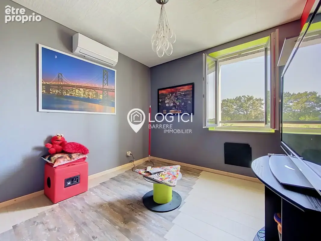 À quelques minutes de Morlaàs   Ensemble immobilier de caractère avec grange entièrement rénovée - photo 13