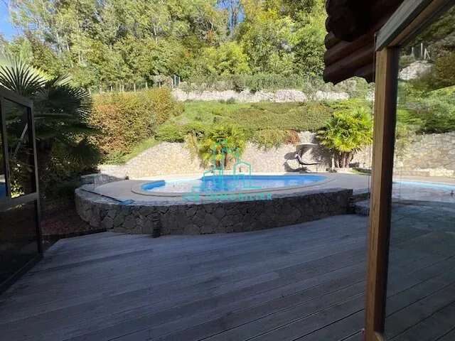 Maison à CHALLES-LES-EAUX