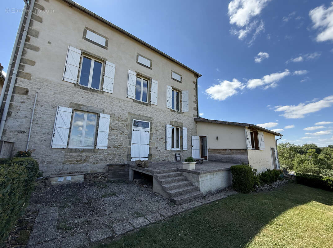 Maison à BLEVAINCOURT