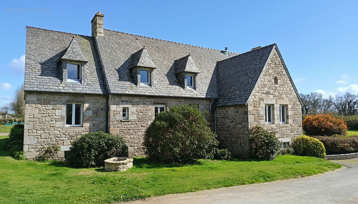 Maison à LANDIVISIAU