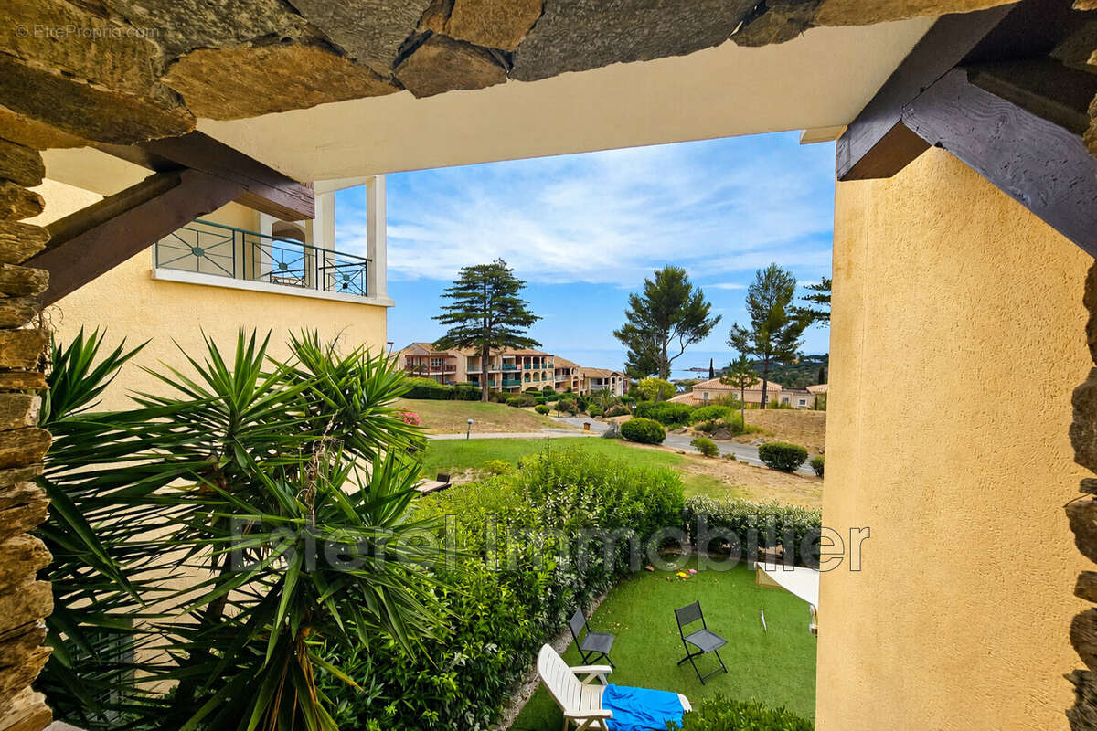 Appartement 22 m² à Saint-Raphael  - photo 4