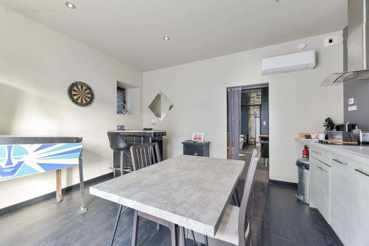 Appartement à SAINTE-LUCE-SUR-LOIRE