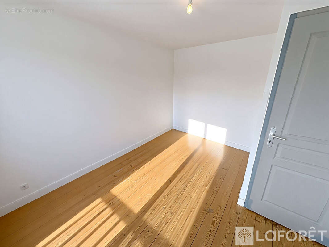 Maison à LUGON-ET-L'ILE-DU-CARNAY