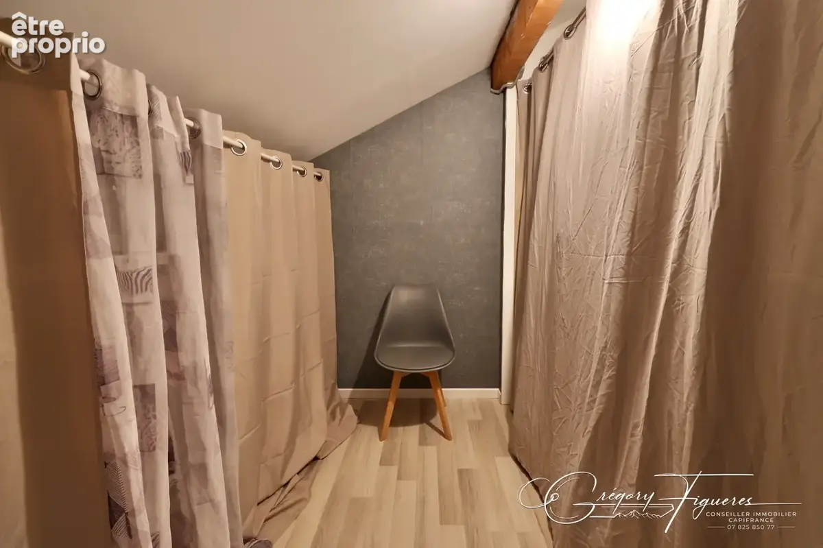 Châteauneuf – maison familiale 6 pièces – 4 chambres – vue dégagée – terrain 1 174 m² - photo 13