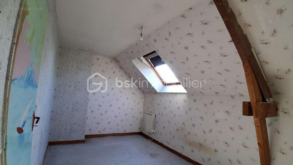 Fort potentiel- maison familiale de 135m²- 5 chambres -terrain 1034m² - photo 9