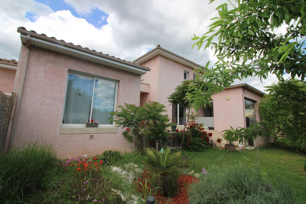 Maison à SAINT-CLEMENT