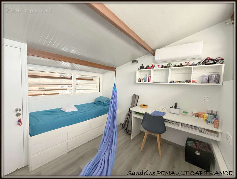 A vendre a kourou (97310) une magnifique villa t7 de 246 m² - avec 2 appartements t2 - terrain de 345 m² - au prix de 599 000 € - photo 21