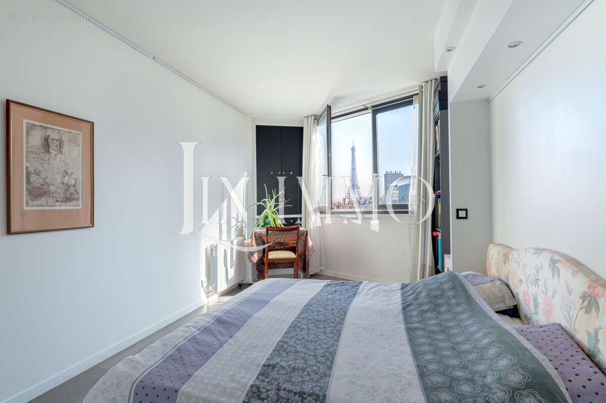 EXCLUSIVITE LIN IMMO:Un véritable chef-d'œuvre avec vue époustouflante sur la Tour Eiffe - photo 4
