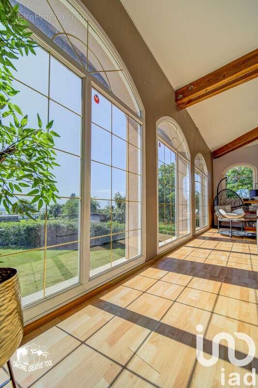 Photo 2 - Maison à AUDUN-LE-ROMAN