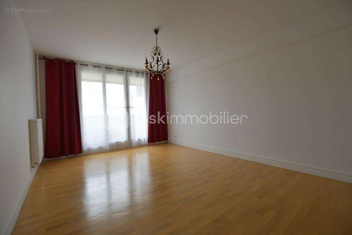 Puteaux la défense  4 pièces 82 m²  balcon  dpe c - photo 2