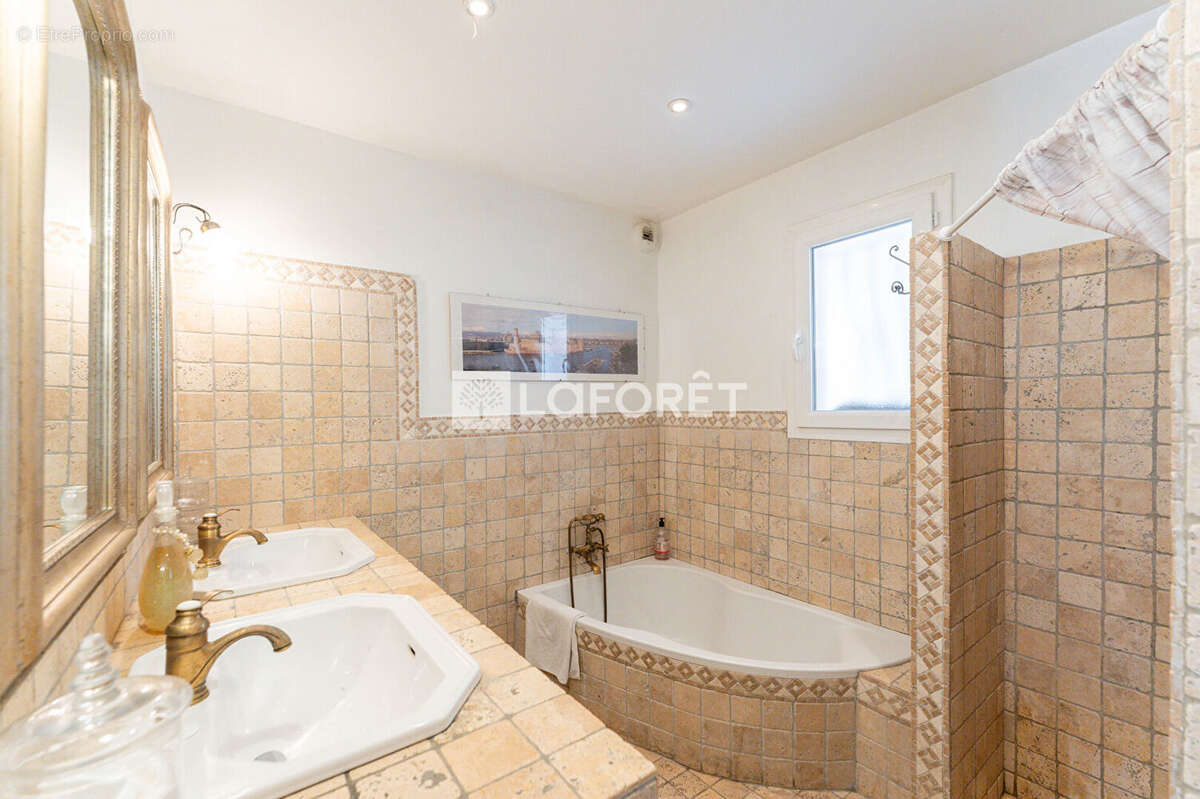 Maison à MARSEILLE-9E