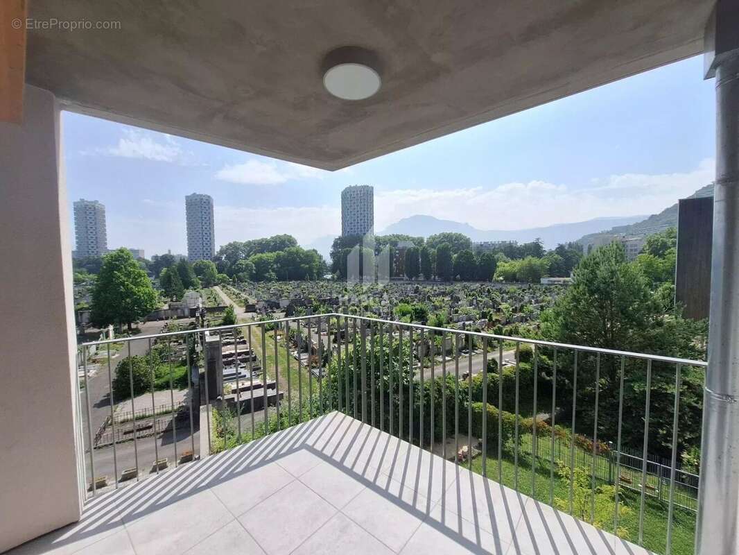 Appartement à GRENOBLE