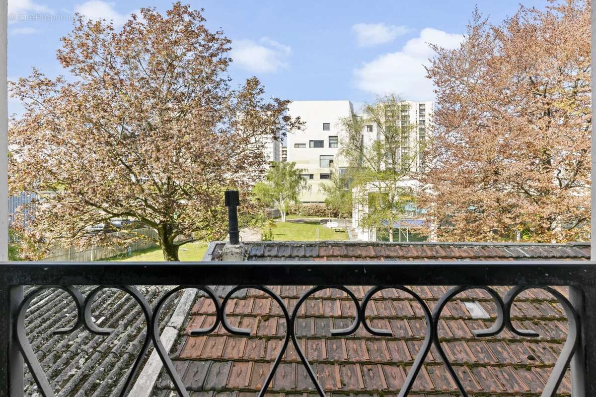 Appartement à AUBERVILLIERS