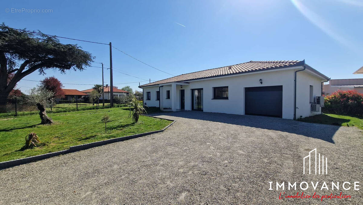 Maison à CASTELSARRASIN