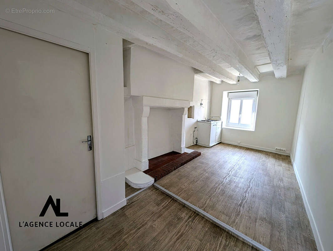 Maison à SAINT-JEAN-DE-LA-CROIX