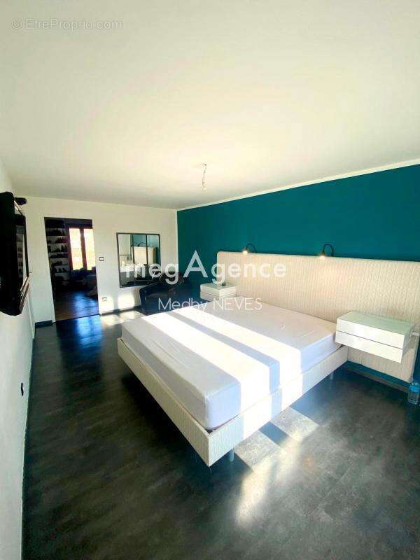 Maison à VILLERS-BRETONNEUX