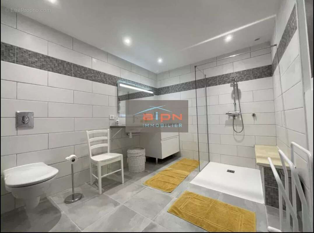 Maison à LABETS-BISCAY