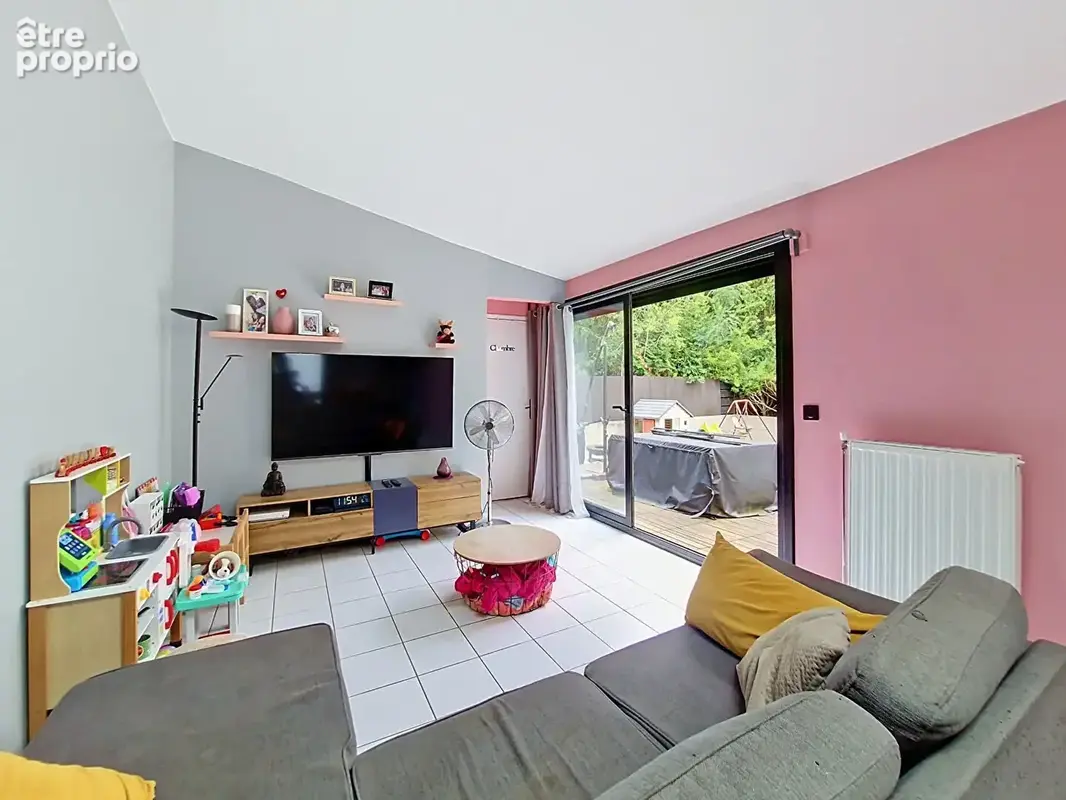 Maison 5 pièces 80 m² de plain-pied en impasse - Toiture neuve ! - photo 2