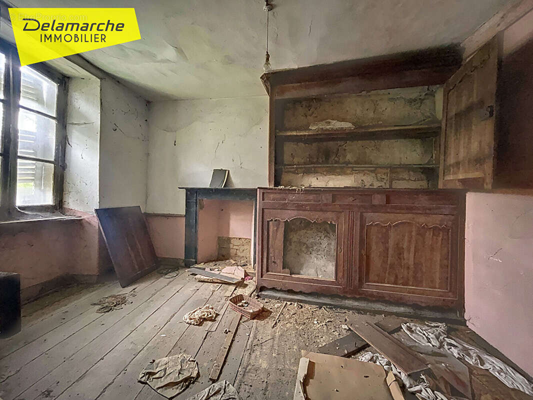 Maison à CHAMPREPUS