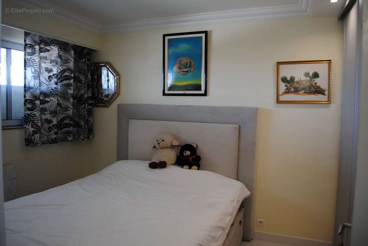 Appartement à VILLENEUVE-LOUBET