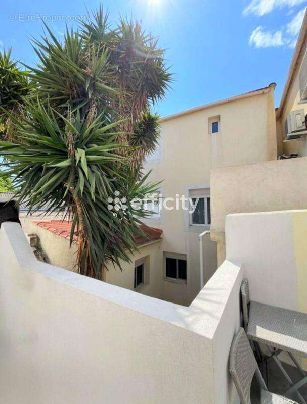 Appartement à MARSEILLE-15E