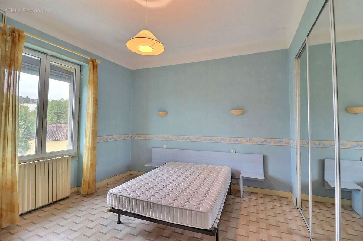 Maison à CAPDENAC-GARE