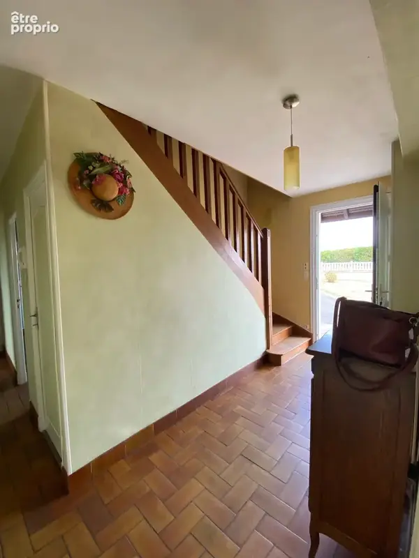 123 m2 habitables sur beau terrain avec vue dégagée - photo 7