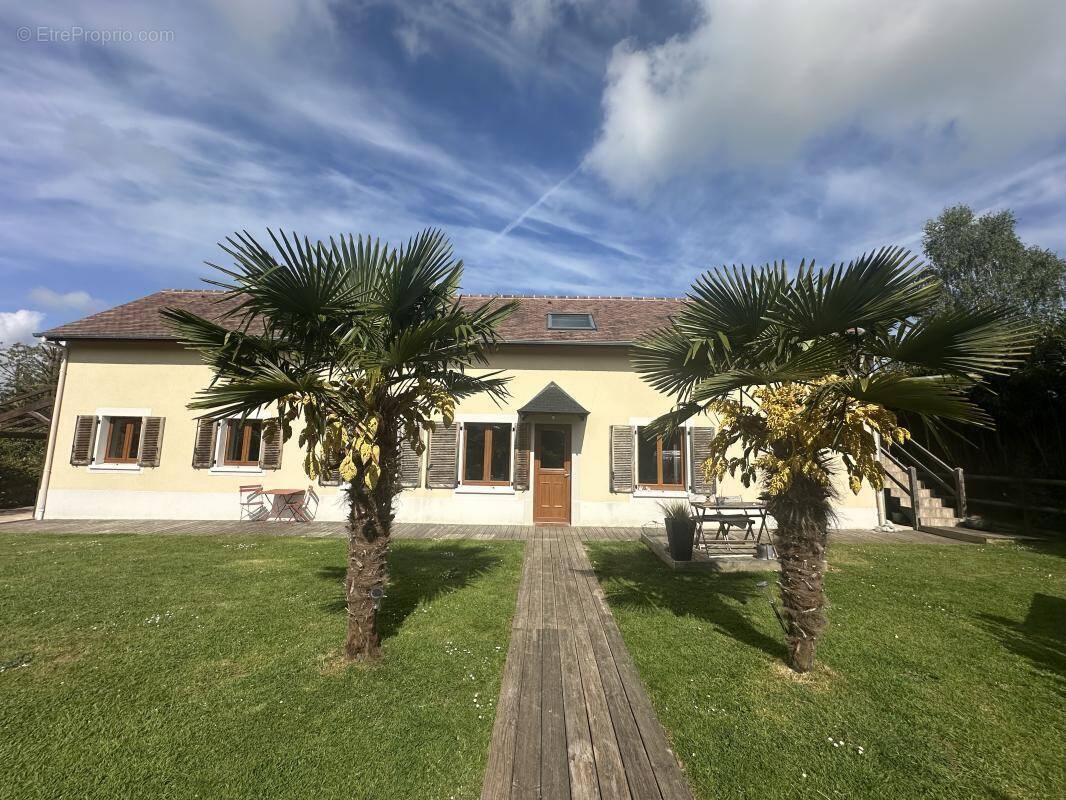 Maison à CANAPVILLE