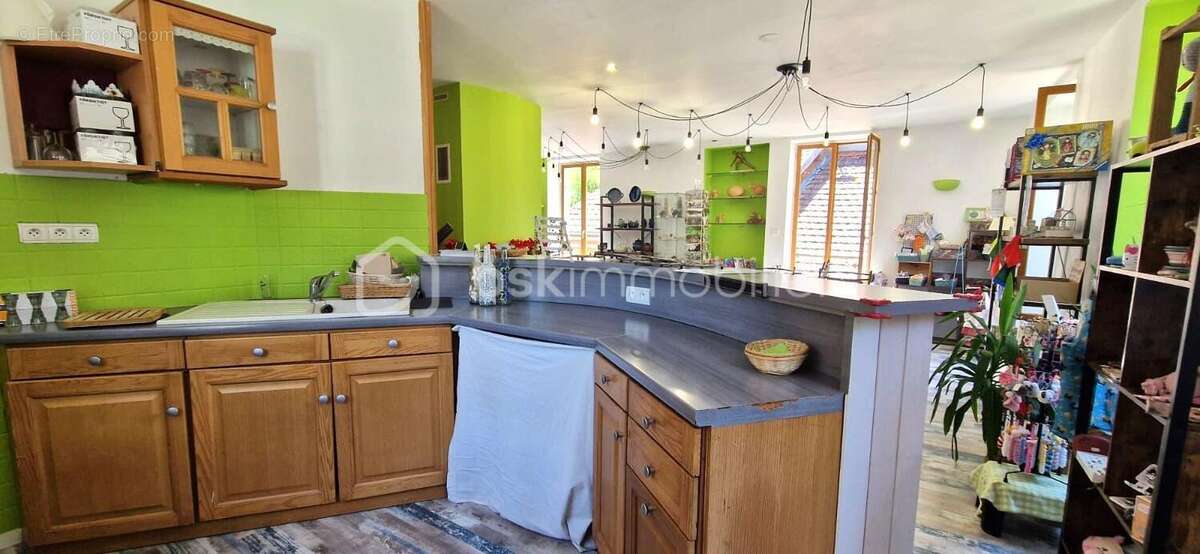 Commerce à ALLEVARD