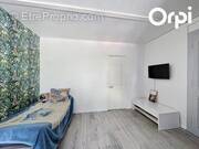 Appartement à ETREMBIERES
