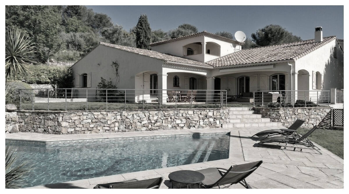 Maison à DRAGUIGNAN