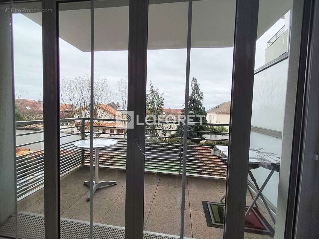 Appartement à JUVISY-SUR-ORGE